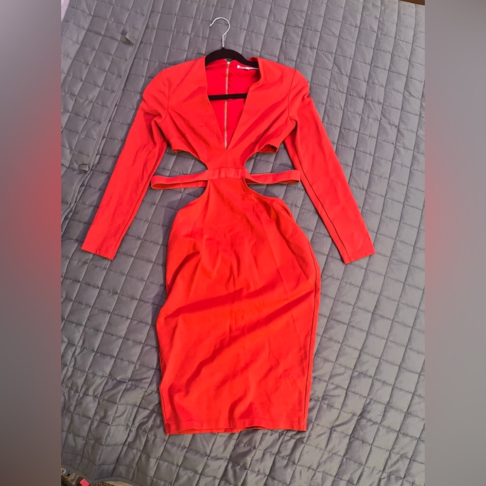 Dress - Picture 4 of 5